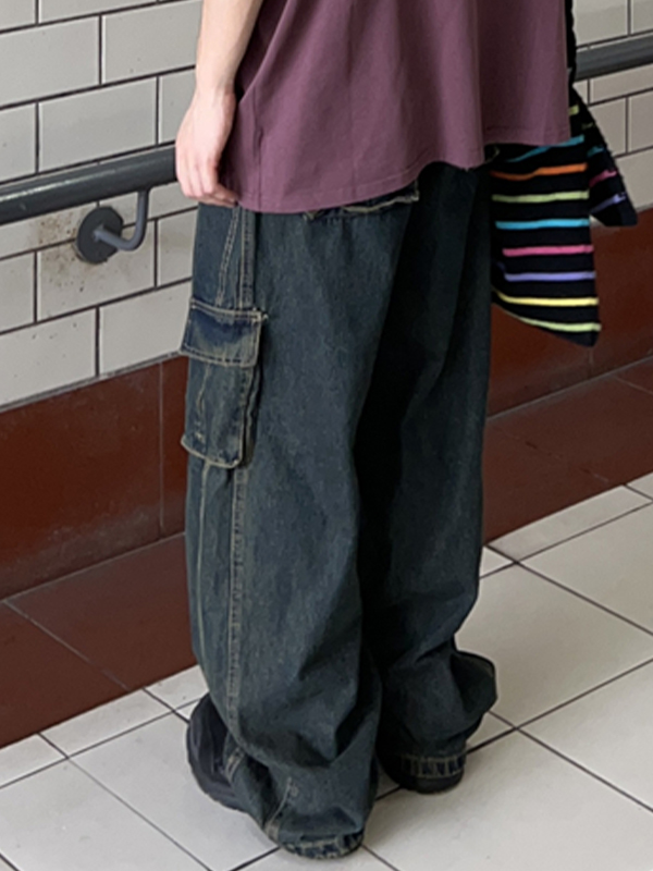 Men's Different Pocket Design Cargo Jeans-1